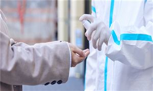 多地縮短入境隔離時(shí)間 共場(chǎng)所如何戴口罩才算規(guī)范、科學(xué)?