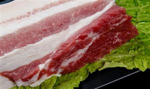 2023年豬肉行業(yè)市場調(diào)研分析 中國生豬養(yǎng)殖市場規(guī)模高達萬億以上