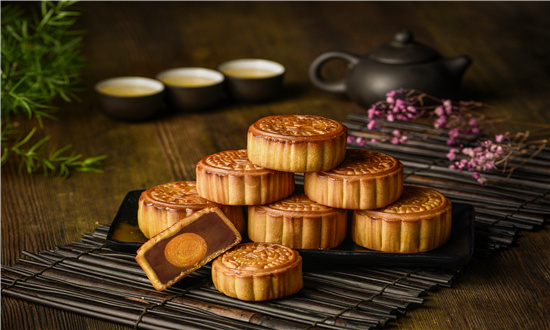 月餅生產(chǎn)企業(yè)發(fā)展現(xiàn)狀分析 預(yù)計2025年月餅禮盒市場規(guī)模分析