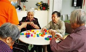 2024居家養(yǎng)老行業(yè)前景及需求分析：“銀發(fā)經(jīng)濟(jì)”正在成為一片巨大藍(lán)海