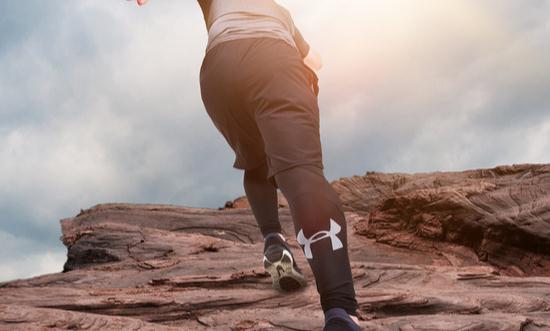 運(yùn)動裝行業(yè)發(fā)展現(xiàn)狀：我國運(yùn)動服裝競爭力將持續(xù)走高，高端化趨勢有望加速