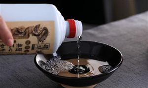 醬香型白酒行業(yè)市場深度調(diào)研 茅臺醬香系列酒2023年營收超200億