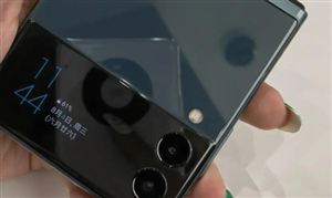 折疊屏手機行業(yè)發(fā)展前景投資：預(yù)計今年中國市場折疊屏智能手機銷量達960萬部