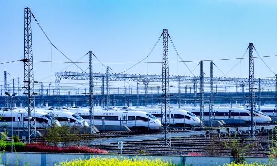 6月15日零時(shí)起鐵路將實(shí)行新的列車運(yùn)行圖 中國鐵路信息化行業(yè)市場(chǎng)調(diào)研及發(fā)展規(guī)劃